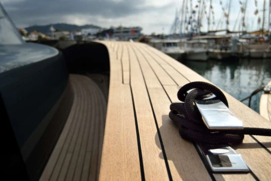 Aksìa avvia il suo progetto industriale nella nautica con l’acquisizione di Seasmart