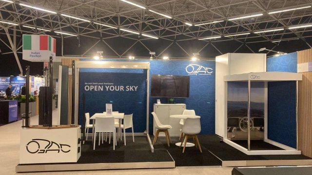 Opac al Metstrade 2025: luce integrata per soft-top, tende e hard-top