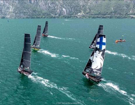 Con 69F formula, 69F Sailing punta al tutto esaurito