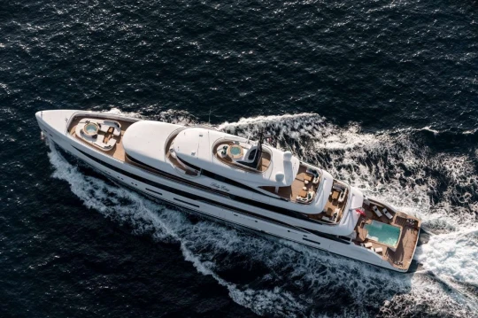 Benetti 67M Lady Estey, foto Jeff Brown