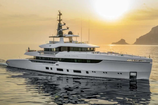 Hot Lab unveils 47m Superyacht Acqua Chiara