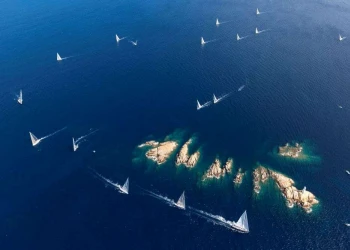 Rolex Swan Cup 2026: la flotta Swan torna nelle acque di Porto cervo e celebra 60 anni di storia
