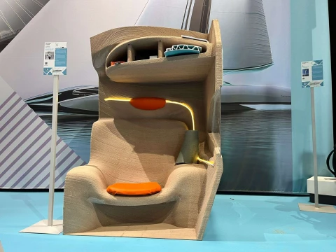 Nugae presenta la stampa 3D robotizzata per la nautica a JEC World 2026