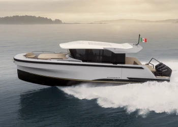 Marcopolo MP12, the transformable adventure boat for explorers