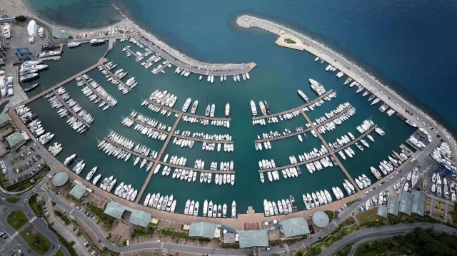 Marina di Varazze, foto archivio PressMare