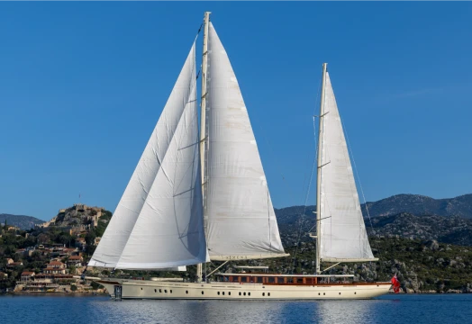 Superyacht Simena to debut at the Palma International Boat Show 2026