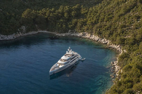 Decarbonizzazione nello yachting: il punto di Pollicardo (SYBAss) su energia, carburanti e normativa