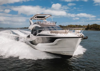 Galeon 520 FLY: first in-depth look at the new-generation flybridge