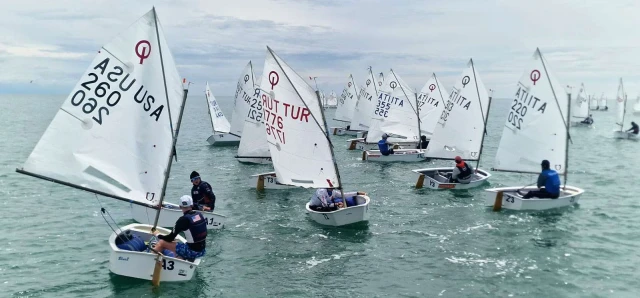 Trofeo Marco Rizzotti 2026: seconda giornata tra spettacolo in acqua e convivialità a terra