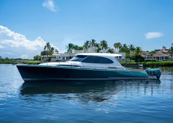 Palm Beach Motor Yachts Reveals the new GT50 RS