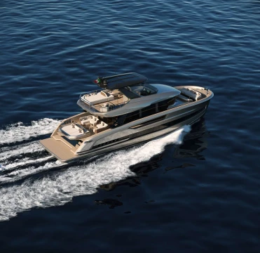 Solaris Power 64, new 19.70-metre flybridge