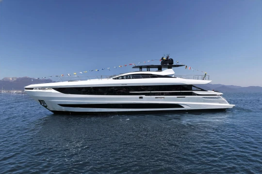 Varata la seconda unità di Mangusta GranSport 34