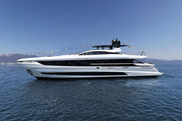 Varata la seconda unità di Mangusta GranSport 34