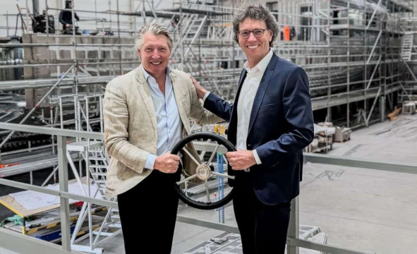 Evan Kortmann, a sinistra, con Enrico Theuns