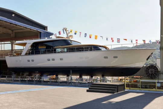 Sanlorenzo SHE, debutto al Cannes Yachting Festival 2026