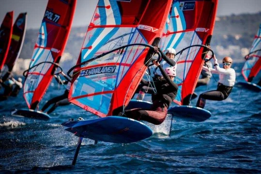 Long
Beach
Olympic
Classes
Regatta
begins