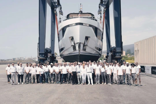 Arcadia Yachts vara la terza A80: un progetto Bespoke nato attorno agli armatori