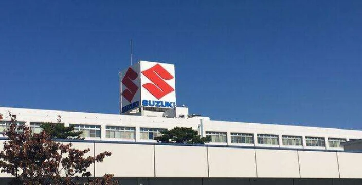 Suzuki annuncia i risultati finanziari del primo trimestre dell’esercizio 2026 - 2027